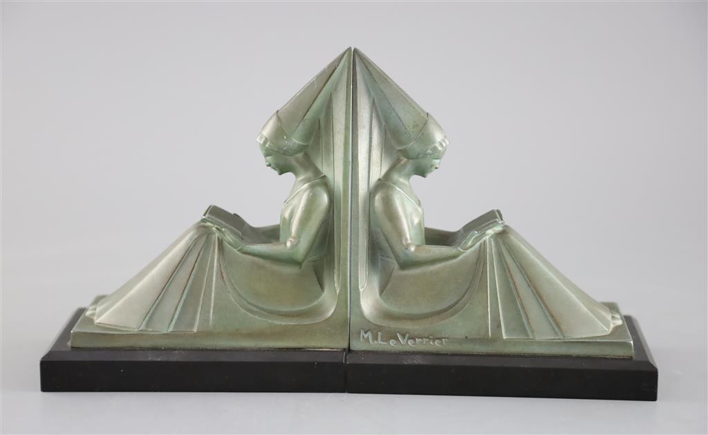 Max le Verrier. A pair of Art Deco patinated bronze bookends, height 6.75in.